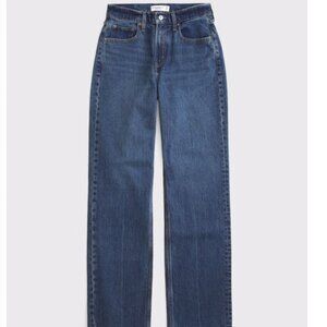 NWT Abercrombie Curve Love High Rise 90s Relaxed Jean (size 25 L)